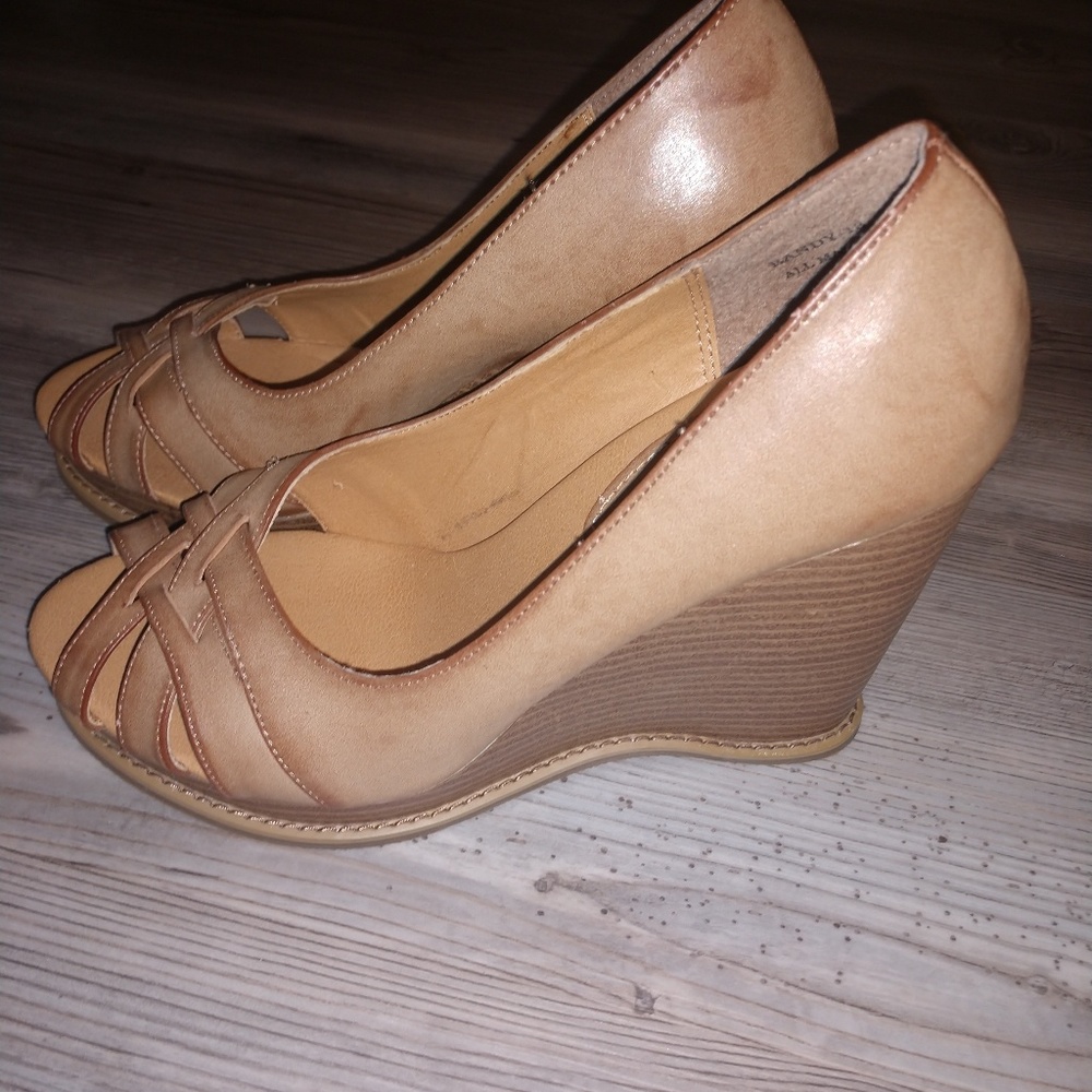 New Bamboo Wedge Sandal